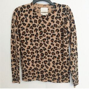 CYNTHIA ROWLEY Animal Print 2 Ply Cashmere Sweater